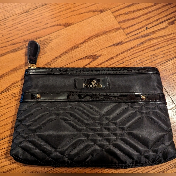 Cosmetic bag black - Picture 1 of 5